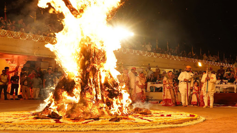 Holika_Dahan_