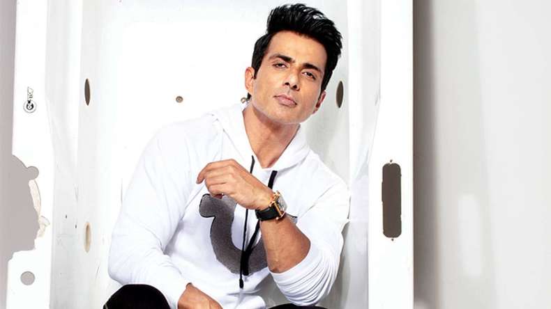 Sonu Sood Sell Egg and Bread