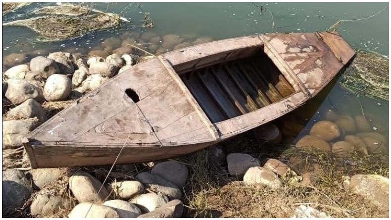 Pakistan boat in Pathankot