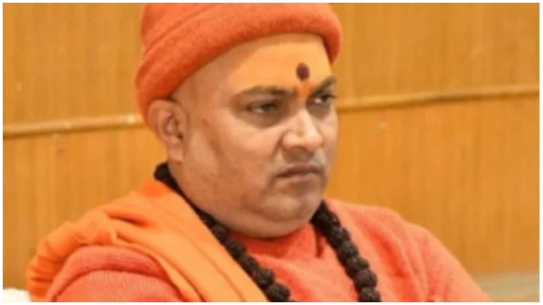 Swami Jitendranand attacks Akhilesh yadav