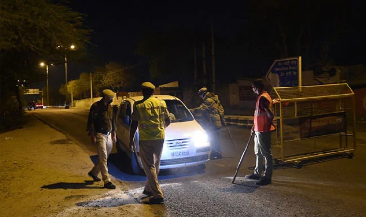 Delhi Night Curfew