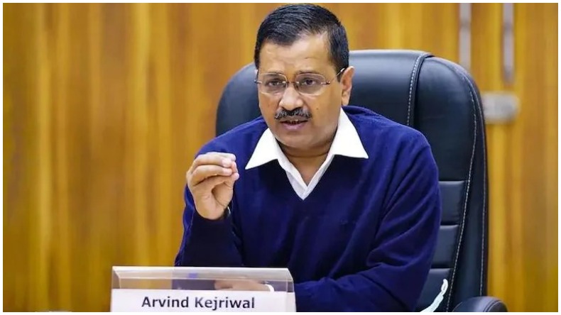 Delhi CM Arvind Kejriwal on Omicron: ओमिक्रॉन पर बोले CM केजरीवाल- “हर जंग के लिए तैयार”