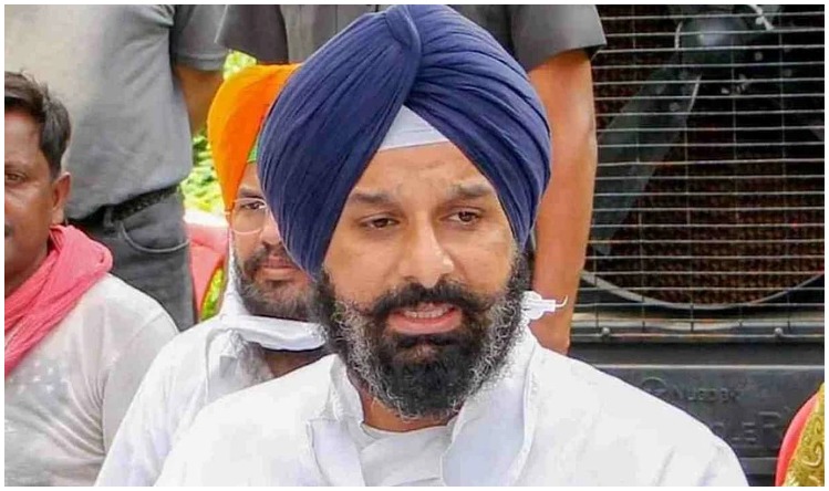 Punjab: शिअद ने सीएम के सैकड़ों करोड़ के अवैध बालू खनन रैकेट का पर्दाफाश किया