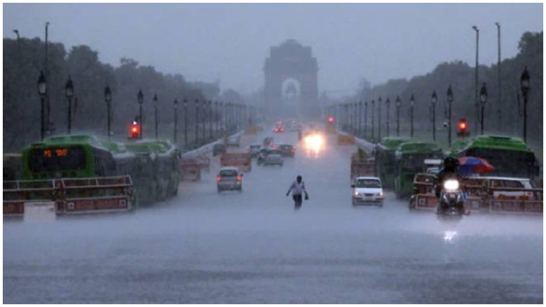 Heavy Rains In Delhi NCR: 48 घंटों तक बरस सकते हैं बदरा, जानिए क्या होगा उत्तर भारत का हाल