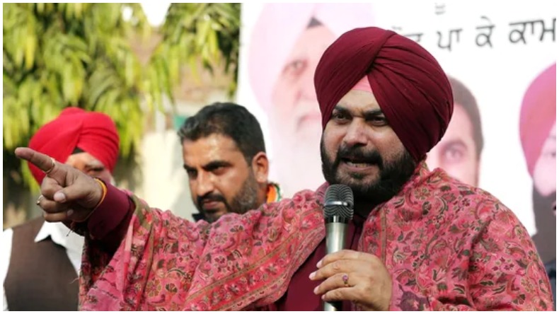 Punjab Election 2022: अमृतसर में नाराज वोटरों से सिद्धू ने मांगी माफ़ी, वोटिंग से 2 दिन पहले खेला दांव