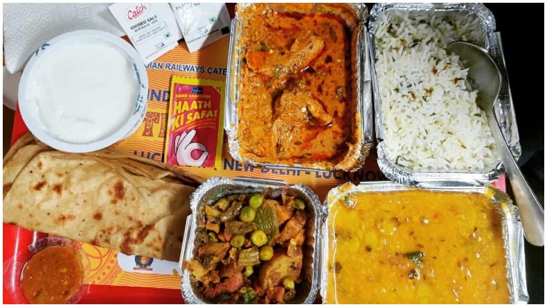 Indian Railways Catering: रेल यात्रियों के लिए खुश खबरी, 14 फरवरी से ट्रेन में मिलेगा पका हुआ खाना