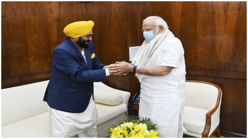 CM Bhagwant Mann meets PM Modi: पंजाब के मुख्यमंत्री भगवंत मान ने PM मोदी से मांगी हर साल 50000 करोड़ की आर्थिक मदद