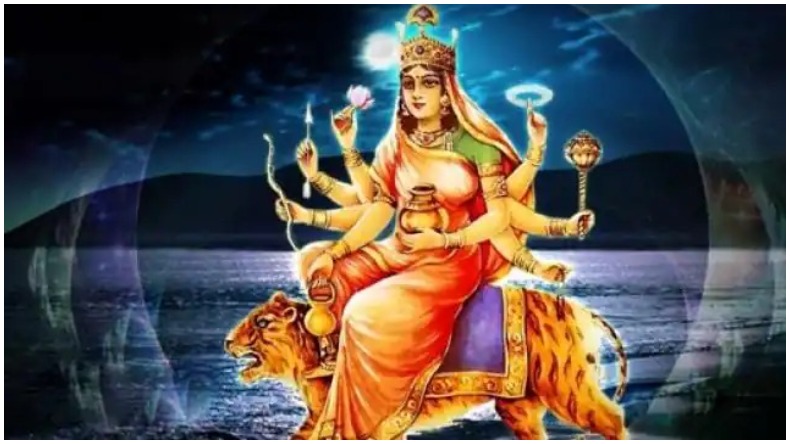 Chaitra Navratri 2022: नवरात्रि के तीसरे दिन क्यों की जाती मां चंद्रघंटा की पूजा