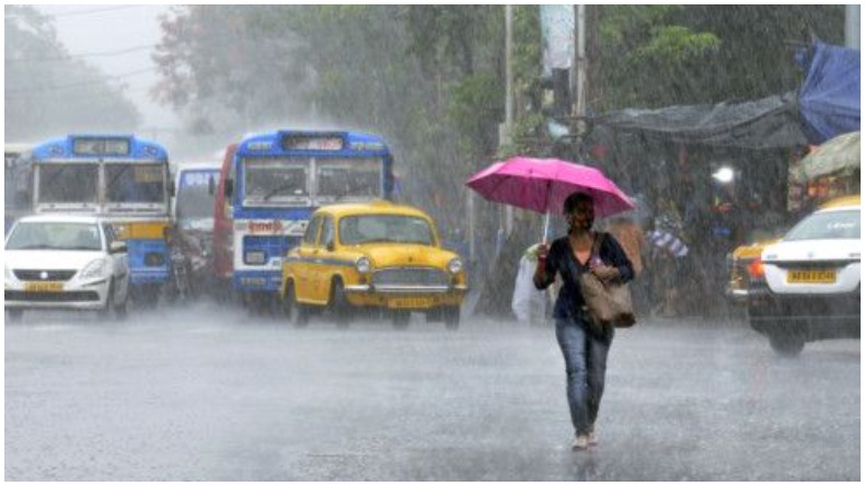 कमज़ोर पड़ा ‘असानी’, ओडिशा और बंगाल में भारी बारिश के साथ 60km/hrs की रफ्तार से चल रही हवाएं