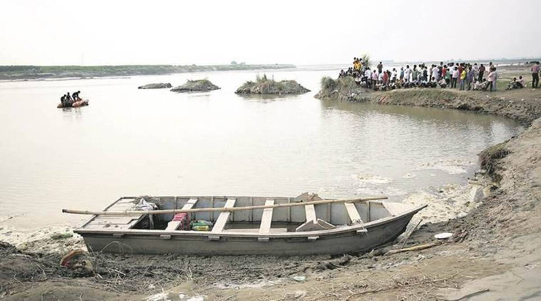 झारखंड: कोडरमा में नाव पलटने से एक ही परिवार के आठ लोगों की मौत