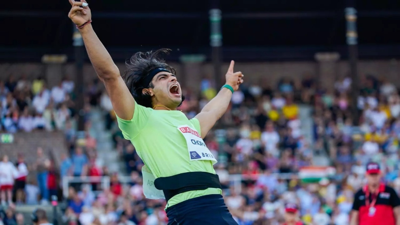 Neeraj Chopra: नीरज चोपड़ा ने रचा इतिहास, वर्ल्ड एथलेटिक्स चैंपियनशिप में जीता सिल्वर मेडल