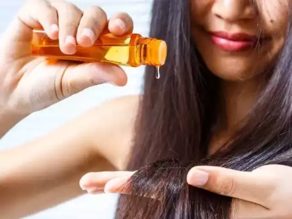 Hair Care Tips: मानसून में बालों के टूटने से हो परेशान, तो लगाए ये तीन तेल, मिलेगा बेस्ट रिजल्ट