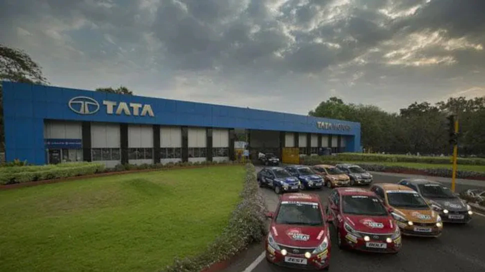 Tata Motors: टाटा की कारों की कीमत में तेजी से बढ़ोतरी, ग्राहकों को मिला झटका