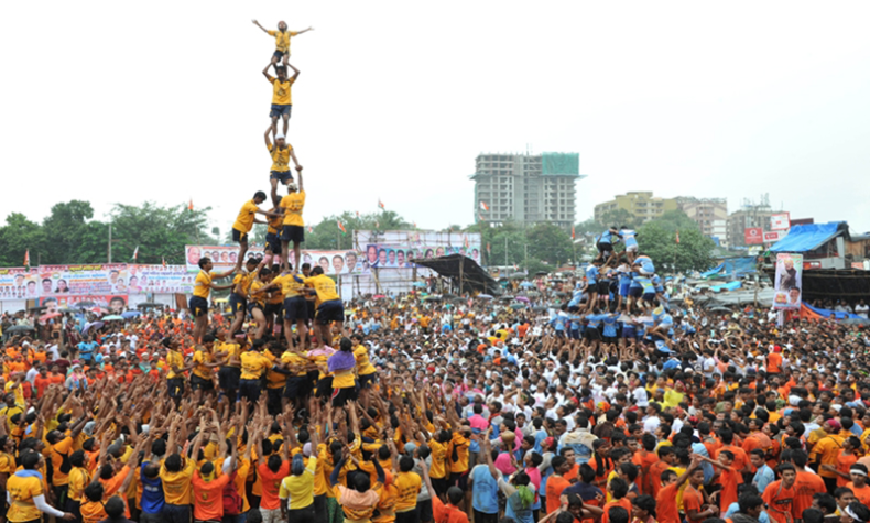 महाराष्ट्र में ‘दही हांडी’ को मिला खेल का दर्जा, अब सरकारी नौकरी में मिलेगा स्पोर्ट्स कोटा