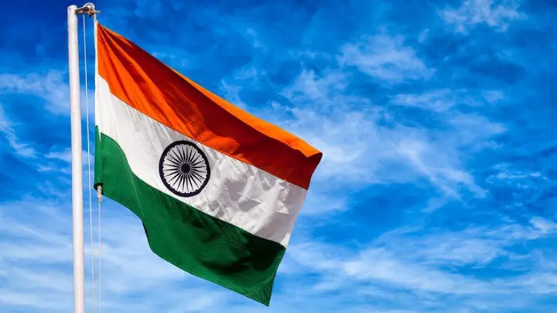 Har ghar tiranga abhiyan: कैसे बना तिरंगा? जानें तिरंगे से जुड़ी कुछ रोचक बातें