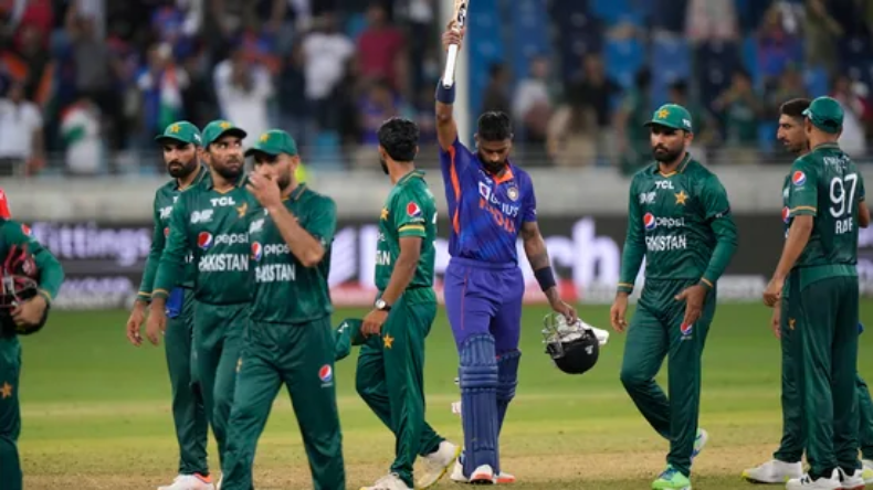 Asia Cup 20-20 India-Pak   : हार्दिक ने पकिस्तान को चटाई धूल, लगाया विनिंग छक्का! 5 विकेट से भारत की जीत