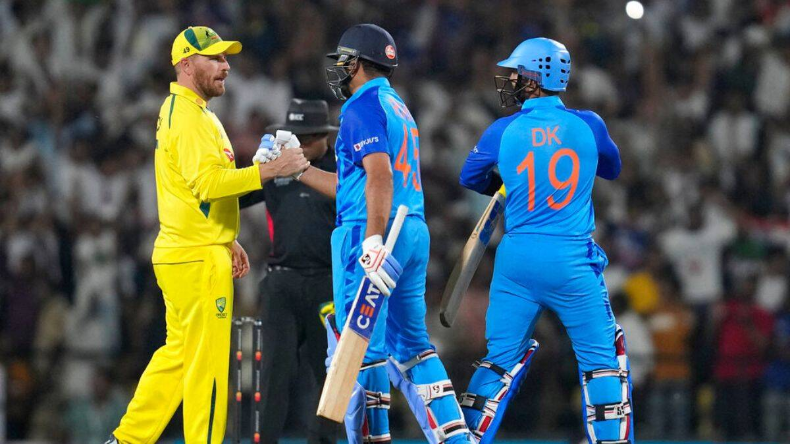 IND vs AUS: हैदराबाद में भारत के सामने कंगारुओं की सेना, जानिए कहां देख सकते हैं फ्री मैच?