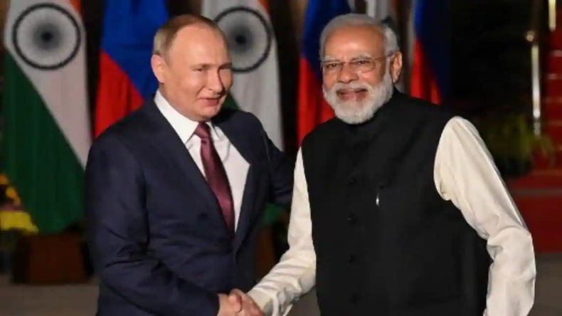 Putin On Modi: पुतिन ने बांधे पीएम मोदी की तारीफों के पुल, बताया सच्चा देशभक्त