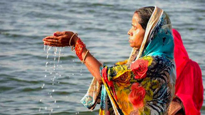 Chhath Puja 2022: कल दिया जाएगा उषा अर्घ्य, जानें शुभ मुहूर्त और महत्व