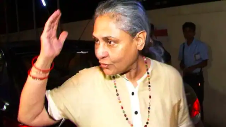 Jaya bachchan फिर हुईं नाराज़! घर के गार्ड्स ने पैपराजी को खदेड़ा