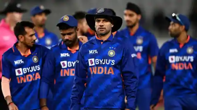 IND vs NZ: न्यूजीलैंड के खिलाफ ‘करो या मरो’ मुकाबला कल, धवन ने तैयार की खास रणनीति, जानिए पूरी अपडेट्स