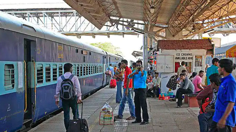 Indian Railway Update : नंबर नहीं नाम से पहचाने जाएंगे रेलवे प्लेटफॉर्म