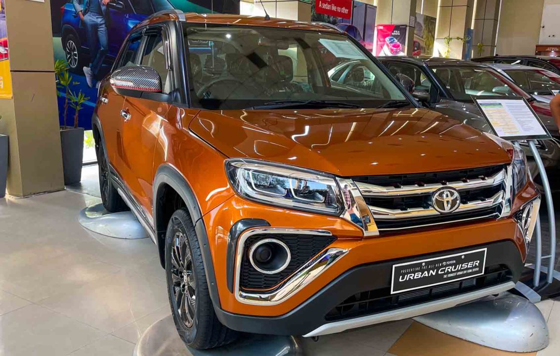 अब नहीं खरीद पाएंगे Toyota की ये गाड़ी! जानिए बंद होने की वजह