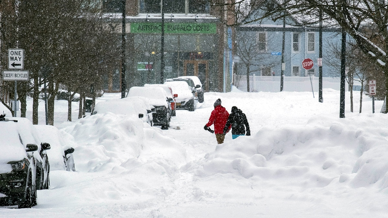 Bomb Cyclone : -57 डिग्री तापमान! न्यू यॉर्क बना फ्रीज़र… कैसे जी रहा है अमेरिका?