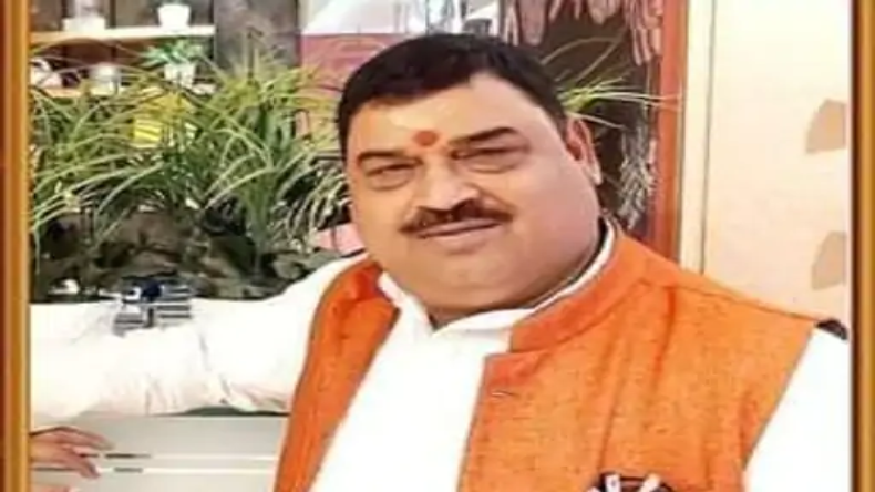 Buxer Video : विरोध प्रदर्शन कर रहे थे BJP नेता, अचानक आया हार्ट अटैक…मौत