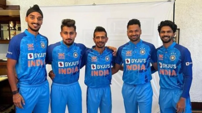 Team India Jersey: टीम इंडिया की जर्सी में बदलाव, चहल ने साझा की तस्वीर