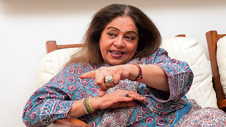 Kirron Kher: कोरोना की चपेट में आई किरण खेर, पोस्ट के जरिए दिया हेल्थ अपडेट, लोगों से की अपील