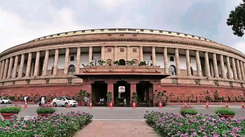 Parliament:  लोकसभा के बाद राज्यसभा की कार्यवाही भी दोपहर 2 बजे तक स्थगित