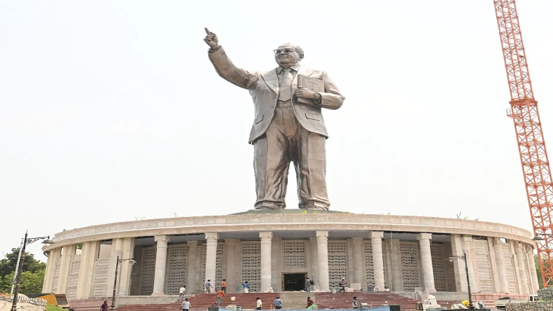 Ambedkar Jayanti के मौके पर बाबा साहब की प्रतिमा का अनावरण करेंगे सीएम केसीआर, 125 फीट होगी ऊंचाई