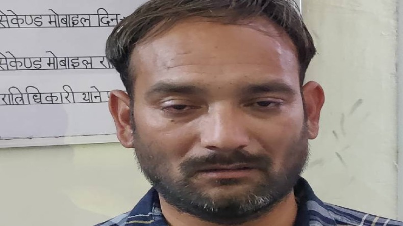 UP: पुलिस ने चरस सप्लाई करने वाले 3 तस्कर पकड़े, कोटा में पढ़ने वाले छात्रों को करते थे सप्लाई