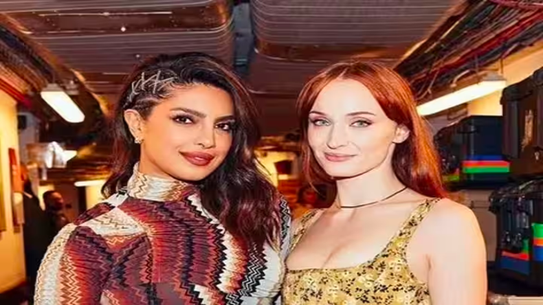 Priyanka Chopra पहुंची जोनस ब्रदर्स के म्यूजिक कॉन्सर्ट में, Sophie Turner संग वायरल हुई खूबसूरत तस्वीर