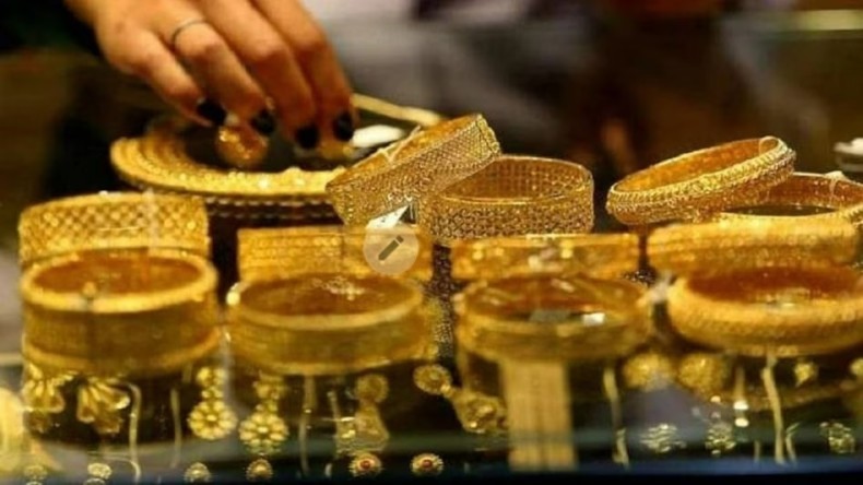 Gold Price: सोना हुआ सस्ता! लगातार 4 दिन से गिर रही कीमत