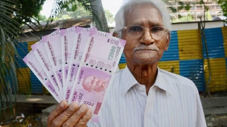 नोटबंदी 2.0 : चलन से बाहर हुए 2000 के नोट… RBI का फरमान, इस दिन तक कर सकते हैं जमा