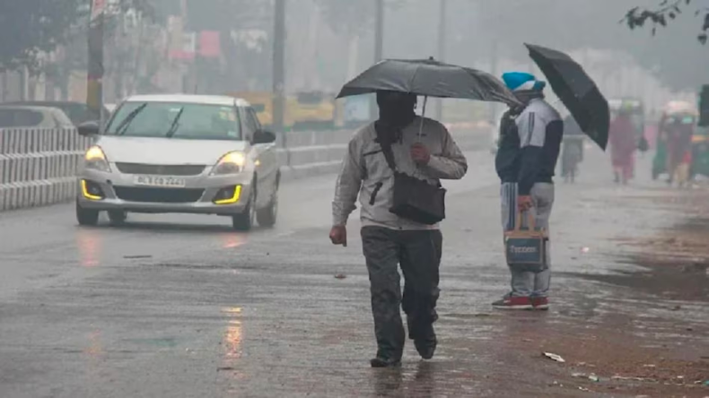 Weather Update: बरसात के दौर के बाद 5-6 डिग्री तक उछलेगा पारा, जानें देश के मौसम का हाल