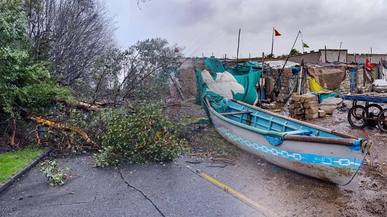 Biparjoy Cyclone: तूफान के खतरे को देखते हुए तटीय क्षेत्रों में NDRF की तैनाती, कुल 19 टीमें तैनात