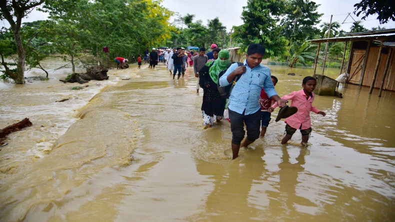 Assam: बाढ़ में दो की मौत, 1.5  लाख से ज्यादा लोग प्रभावित