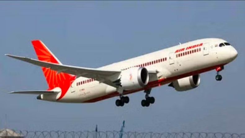 रूस में फंसे यात्रियों को लेने पहुंचा Air India का दूसरा विमान, सैन फ्रैंसिस्को के लिए उड़ान भरी