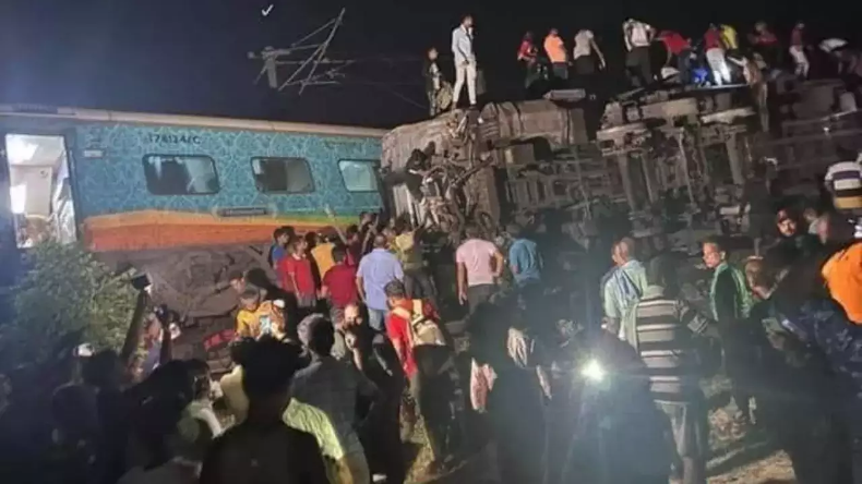 Balasore Train Accident: ट्रेन हादसे के बाद लोको पायलट और गार्ड का क्या हुआ?