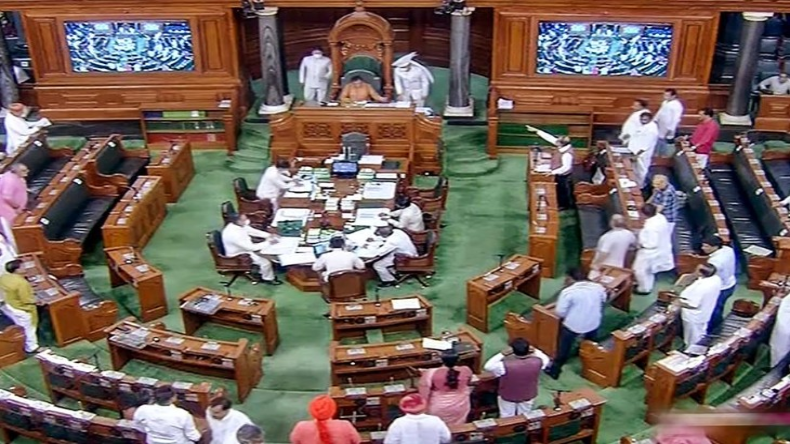 Monsoon Session : लोकसभा की कार्यवाही 2 बजे तक स्थगित