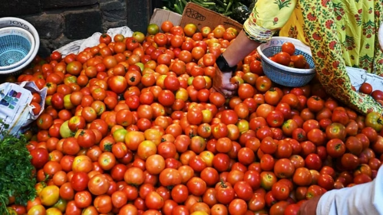 Tomato: आज पहाड़ से देहरादून आएंगे टमाटर, चिंतामणि की मंडी देगी राहत