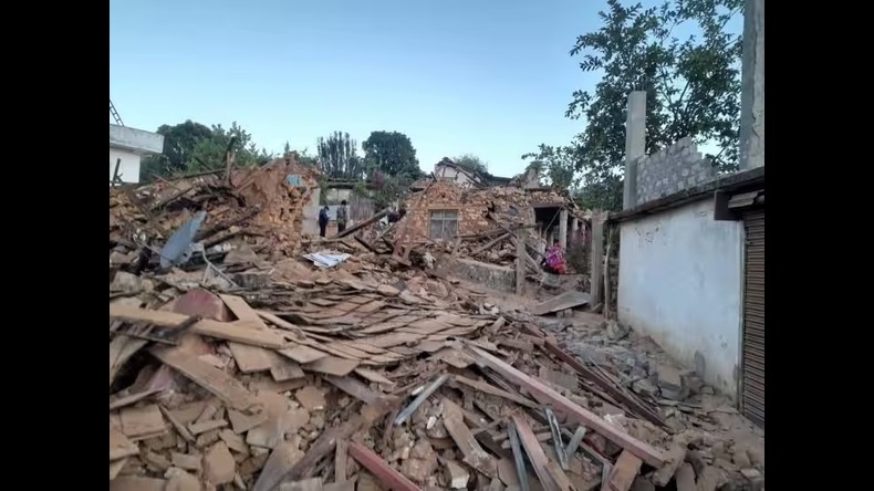 Nepal Earthquake: दोबारा आ सकता है भूकंप, वैज्ञानिक ने दी चेतावनी