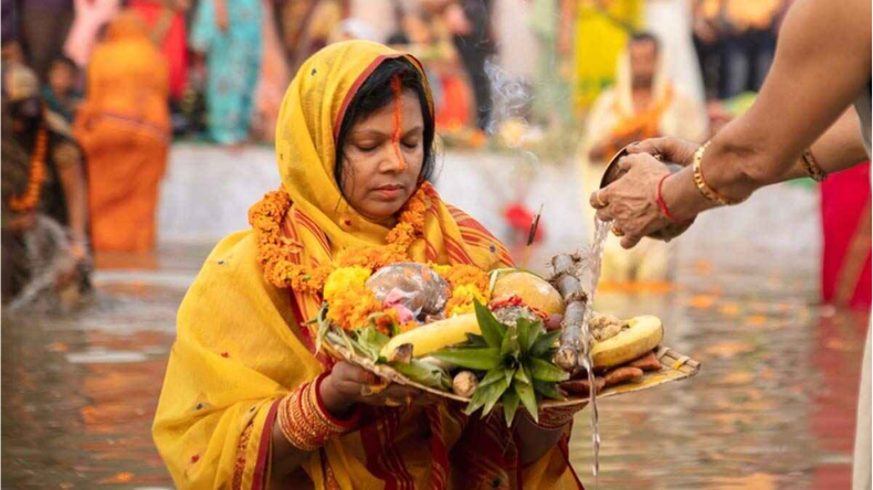 Chhath Puja 2023: छठ पर गलती से भी न करें ये गलतियां, जानें पर्व को मनाने का सही नियम