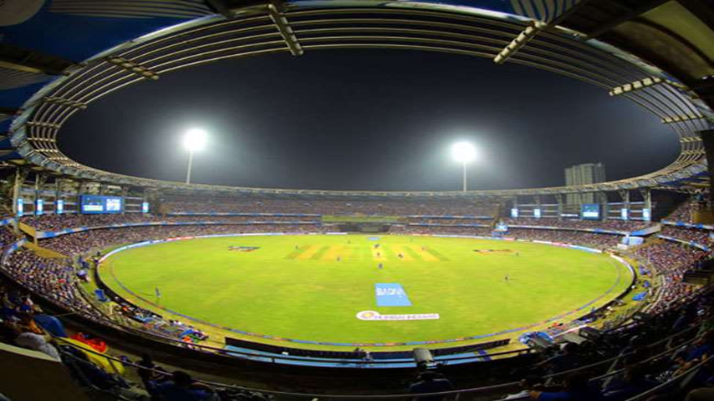 Stars Spotted In Wankhede Stadium: बॉलीवुड के कई सितारे टीम इंडिया का हौसला बढ़ाने पहुंचे वानखेड़े स्टेडियम