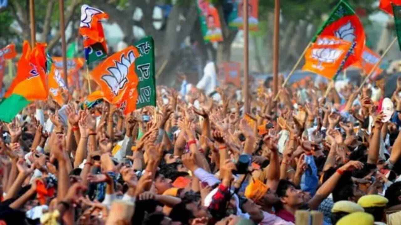 UP Lok Sabha Election 2024: यूपी में पुराने समीकरण कैसे दुरुस्त करेगी BJP! गढ़ में मिलने वाली है चुनौती