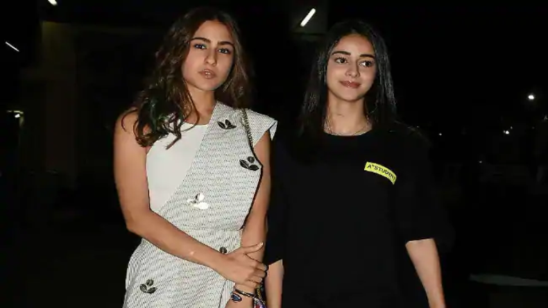 Ananya Panday And Sara Ali Khan: सारा बिन बुलाए शादी में हुई थी शामिल, अनन्या ने सालों बाद किया खुलासा