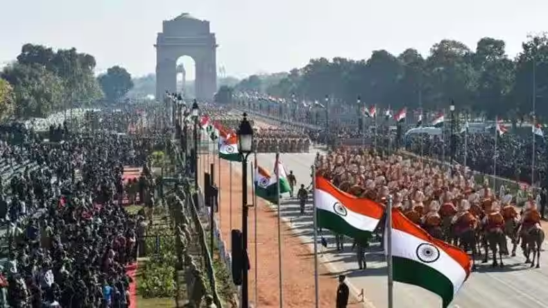 Republic Day: परेड के समय और स्थान से लेकर प्रमुख आकर्षणों तक, जानें गणतंत्र दिवस से जुड़ी बातें